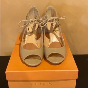 Unisa Nude Patent Sandals